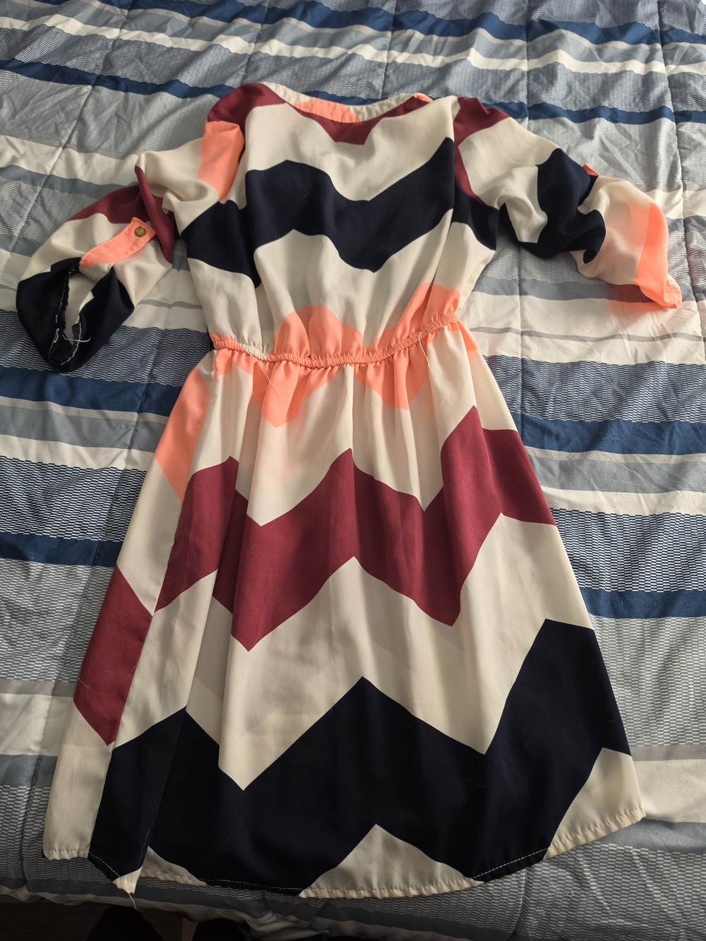 Rue21 Chevron Dress in White, Coral, Burgundy & Navy - Picture 3 of 3